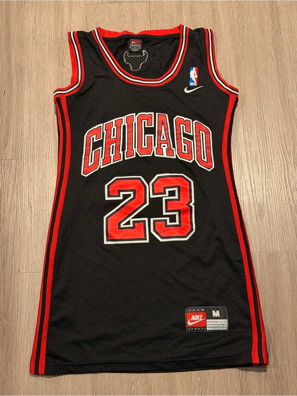 Vintage Chicago Bulls Michael Jordan Nike NBA Basketball Jersey Size M Medium